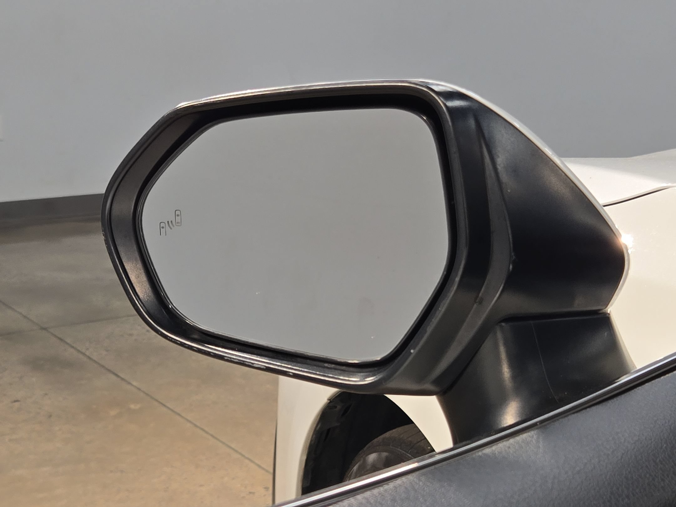 Used 2021 Toyota Camry XSE FWD image 22