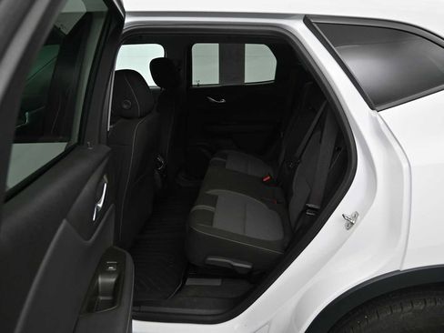 Used 2024 Chevrolet Blazer LT w/ Convenience Package AWD/4WD image 8