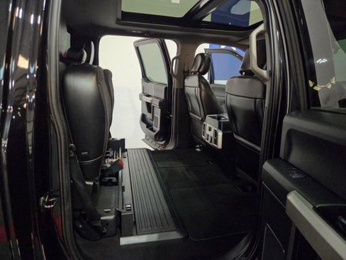 Used 2020 Ford F450 Lariat w/ Lariat Value Package image 79