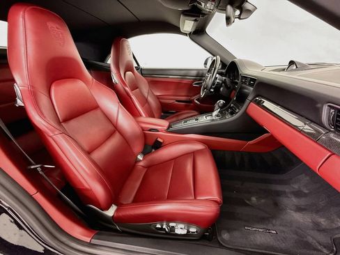 Certified 2019 Porsche 911 Turbo S AWD/4WD image 28