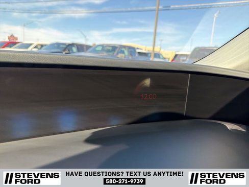 Used 2024 Lincoln Nautilus Premier image 28