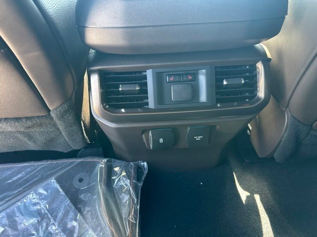 New 2026 Ford F150 King Ranch w/ Equipment Group 601A High RWD image 18