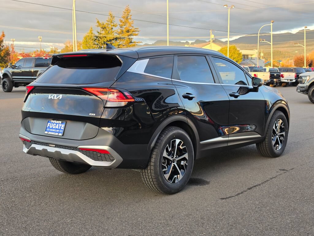 Used 2023 Kia Sportage EX AWD/4WD image 6