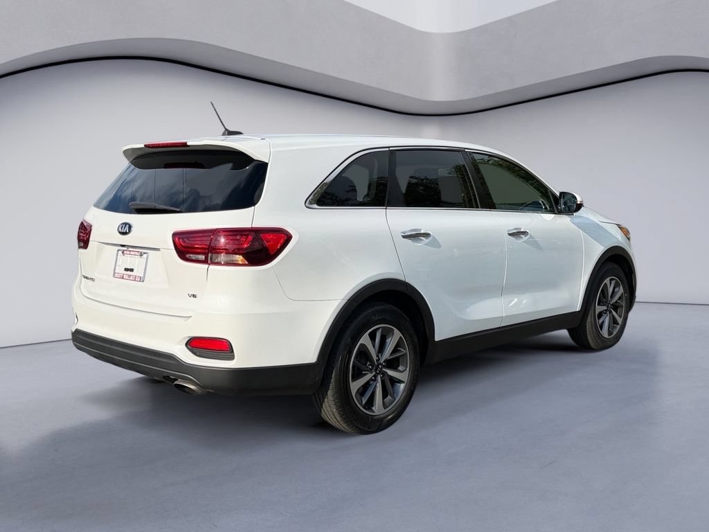 Used 2020 Kia Sorento FWD V6 image 5