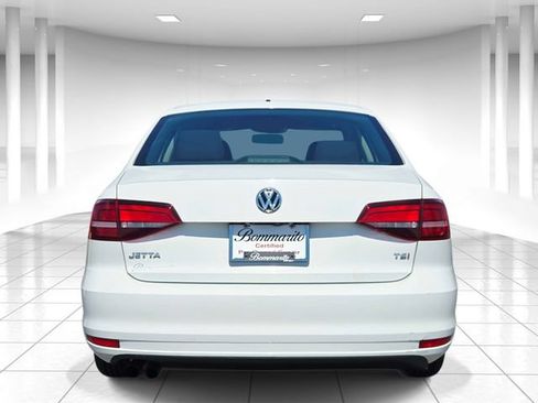 Used 2017 Volkswagen Jetta S FWD image 4