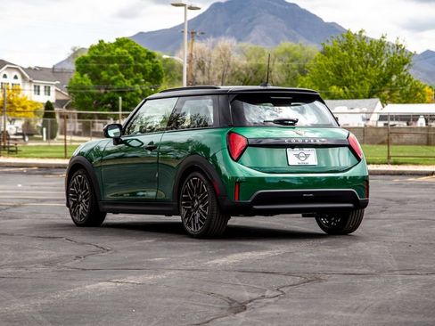 New 2026 MINI Cooper S FWD image 3