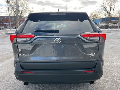 Used 2023 Toyota RAV4 XLE image 4