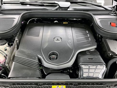 New 2026 Mercedes-Benz GLE 450 4MATIC image 16