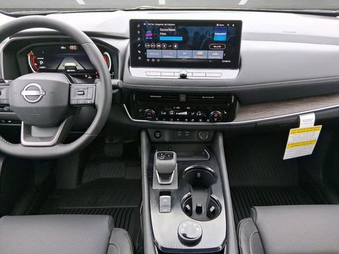 New 2026 Nissan Rogue Platinum image 20