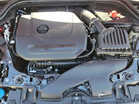 Used 2024 MINI Cooper 4-Door Hardtop FWD image 23