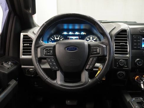 Used 2016 Ford F150 XLT w/ Equipment Group 301A Mid image 9