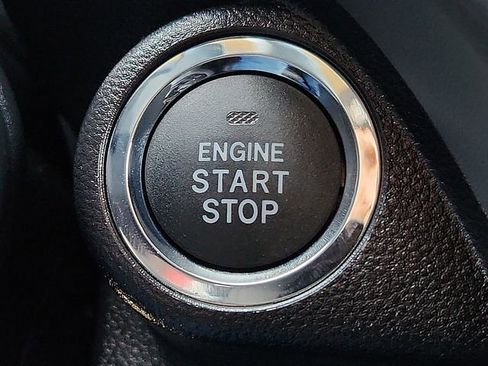 Certified 2026 Subaru Crosstrek 2.0i Premium image 19