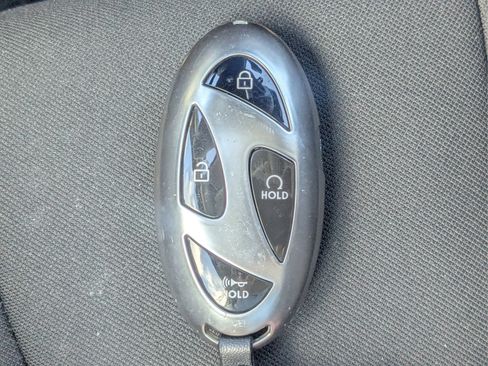 Certified 2024 Hyundai Elantra SEL FWD image 28