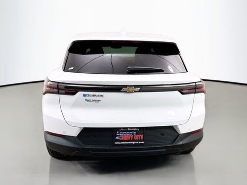 New 2026 Chevrolet Equinox EV LT image 7