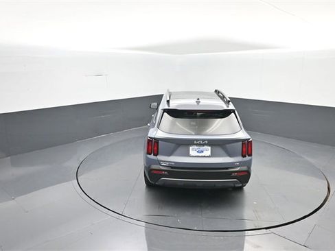 Used 2023 Kia Sorento X-Line EX image 23