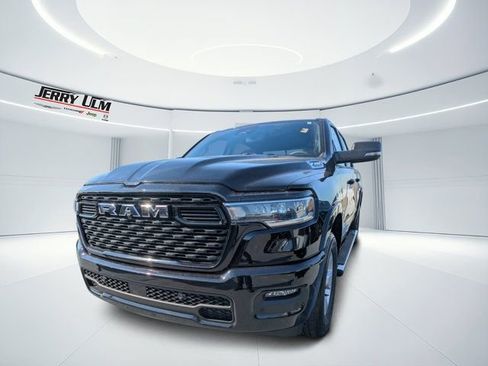 Used 2025 RAM 1500 Big Horn image 5