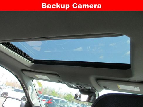 Used 2024 GMC Sierra 1500 SLT w/ SLT Premium Plus Package image 19