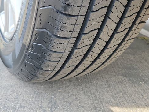 Used 2023 Honda CR-V EX-L image 29