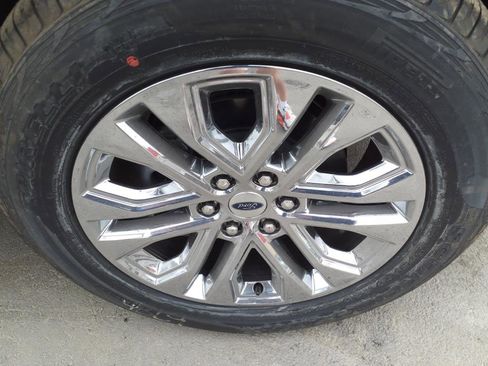 New 2024 Ford F150 XLT w/ Equipment Group 302A MID image 31