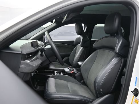 Used 2023 Ford Mustang Mach-E GT w/ GT Performance Edition image 18