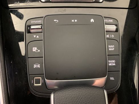 Used 2025 Mercedes-Benz GLE 350 4MATIC image 27