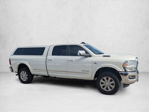 Used 2020 RAM 3500 Limited AWD/4WD image 3