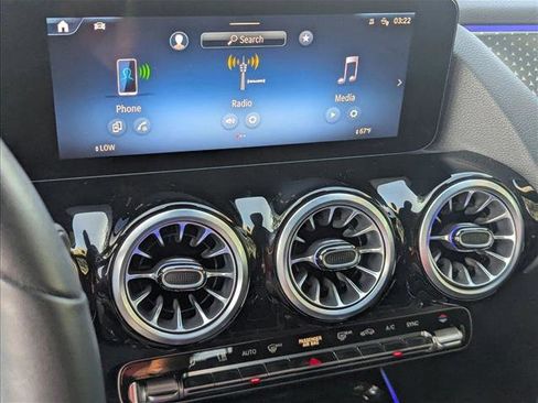 Certified 2025 Mercedes-Benz GLA 250 image 14