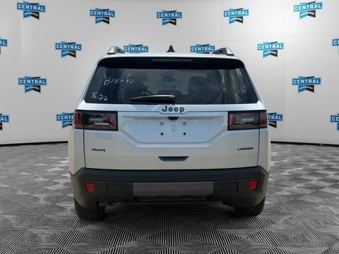 New 2026 Jeep Cherokee Laredo AWD/4WD image 4