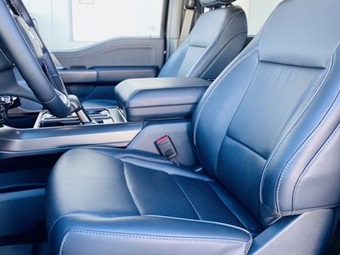 New 2025 Ford F150 Lariat w/ Equipment Group 501A Mid image 11