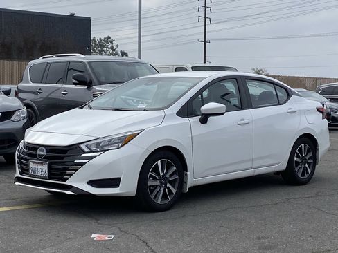 Certified 2025 Nissan Versa SV w/ Trunk Package image 2