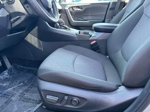 Certified 2025 Toyota RAV4 XLE image 6