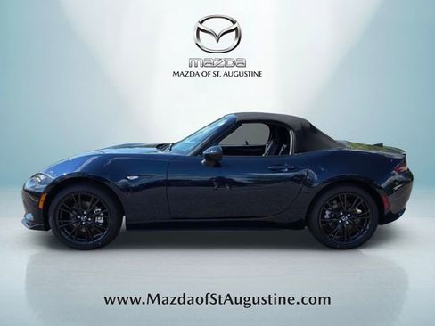 New 2026 MAZDA MX-5 Miata Club w/ Interior Package RWD image 2