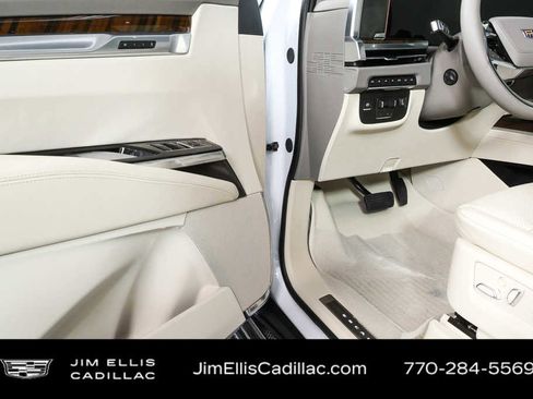 New 2026 Cadillac Escalade ESV Platinum Sport w/ LPO, Floor Liner Package image 8