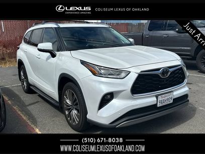 Used 2022 Toyota Highlander Platinum