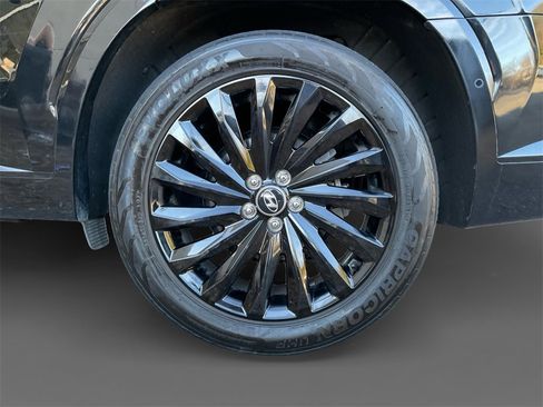 Used 2024 Hyundai Palisade Calligraphy image 10