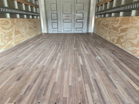 New 2025 Ford E-450 and Econoline 450 Super Duty w/ Power Equipment Group image 25