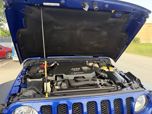 Used 2020 Jeep Wrangler Unlimited Sport AWD/4WD image 36