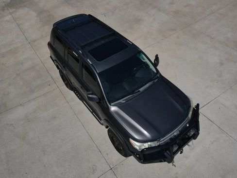 Used 2011 Toyota Land Cruiser w/ Upgrade Pkg AWD/4WD image 56