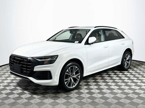 Certified 2023 Audi Q8 Premium w/ Convenience Package AWD/4WD image 3