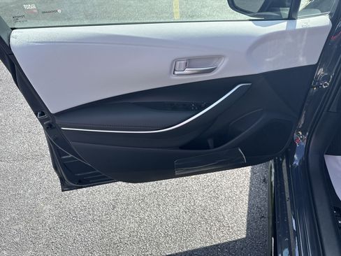New 2025 Toyota Corolla SE image 22