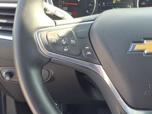 Used 2024 Chevrolet Equinox LT w/ LPO, Floor Liner Package FWD image 17