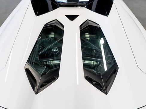 Used 2015 Lamborghini Aventador LP 700-4 image 20
