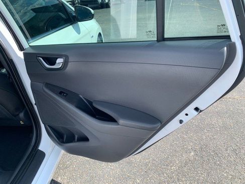 Used 2017 Hyundai Ioniq SEL w/ Tech Package 02 FWD image 16