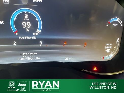 New 2026 RAM 2500 Laramie AWD/4WD image 11