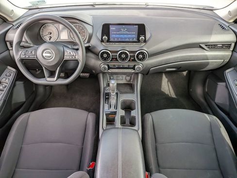 Used 2024 Nissan Sentra S image 24