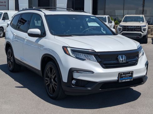 Used 2022 Honda Pilot Black Edition image 8