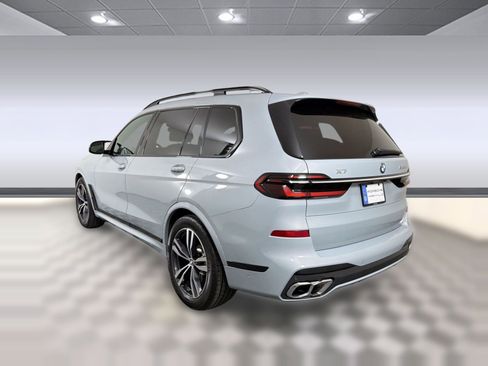 Used 2025 BMW X7 M60i w/ Climate Comfort Package AWD/4WD image 3