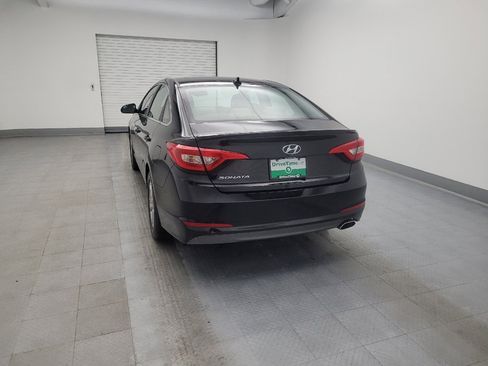 Used 2016 Hyundai Sonata SE image 6