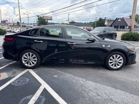 Used 2018 Kia Optima S FWD image 7