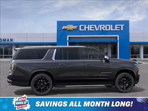 New 2026 Chevrolet Suburban Premier w/ Sun And Tow Package AWD/4WD image 5